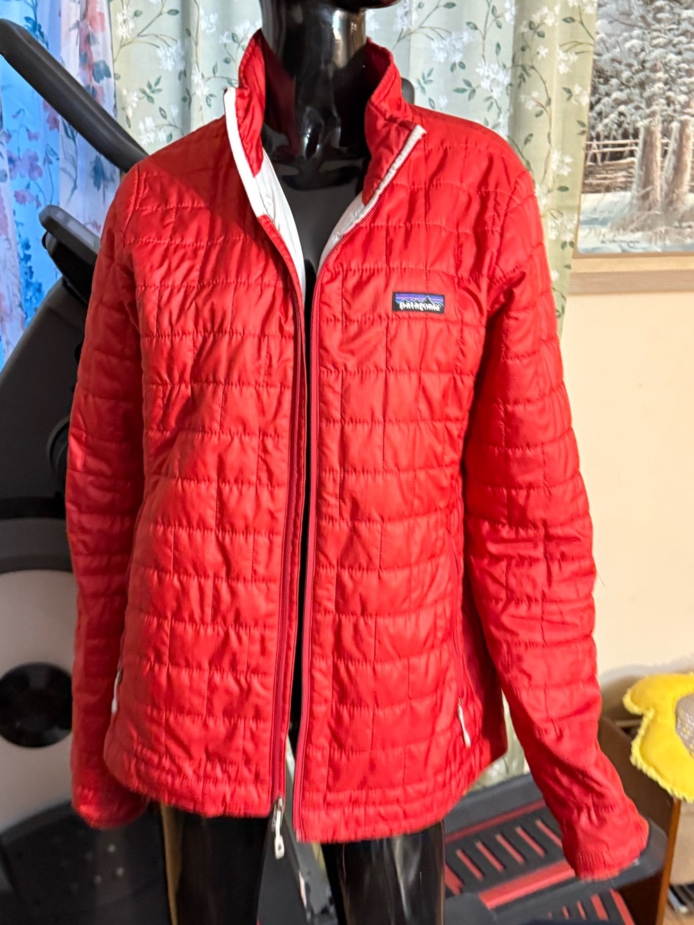 Patagonia Women's Red Quilted Full-Zip Puffer Jacket